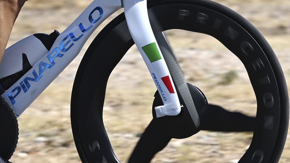 Aerodynamic Fork.jpg